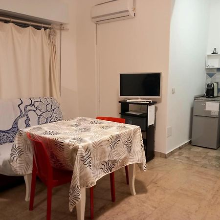 Casa Carina In Centro Apartment Palermo Ngoại thất bức ảnh
