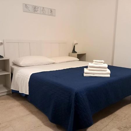 Casa Carina In Centro Apartment Palermo Ngoại thất bức ảnh